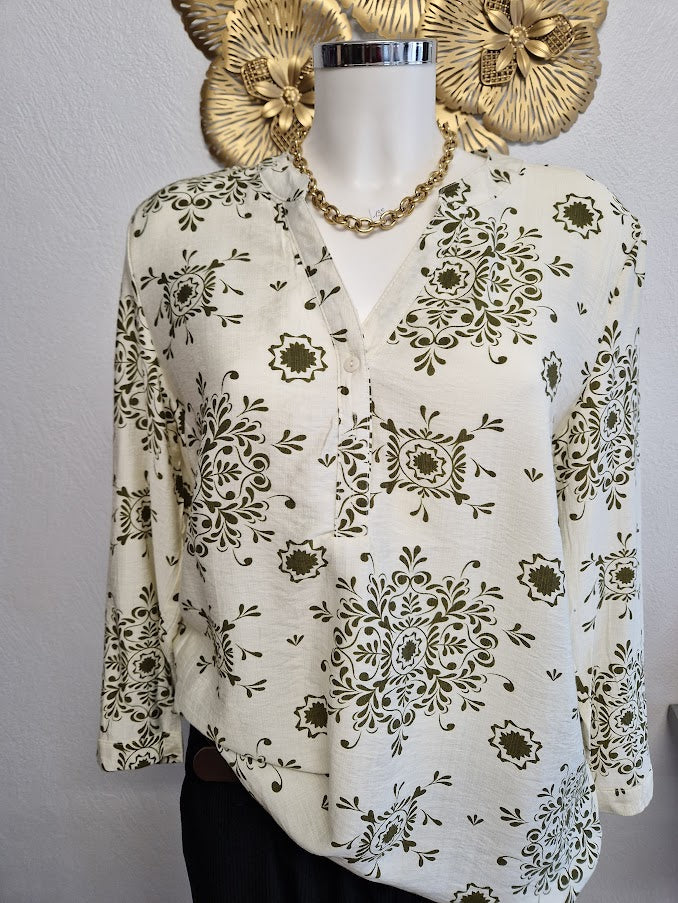 Blouse imprimé col V beige et vert